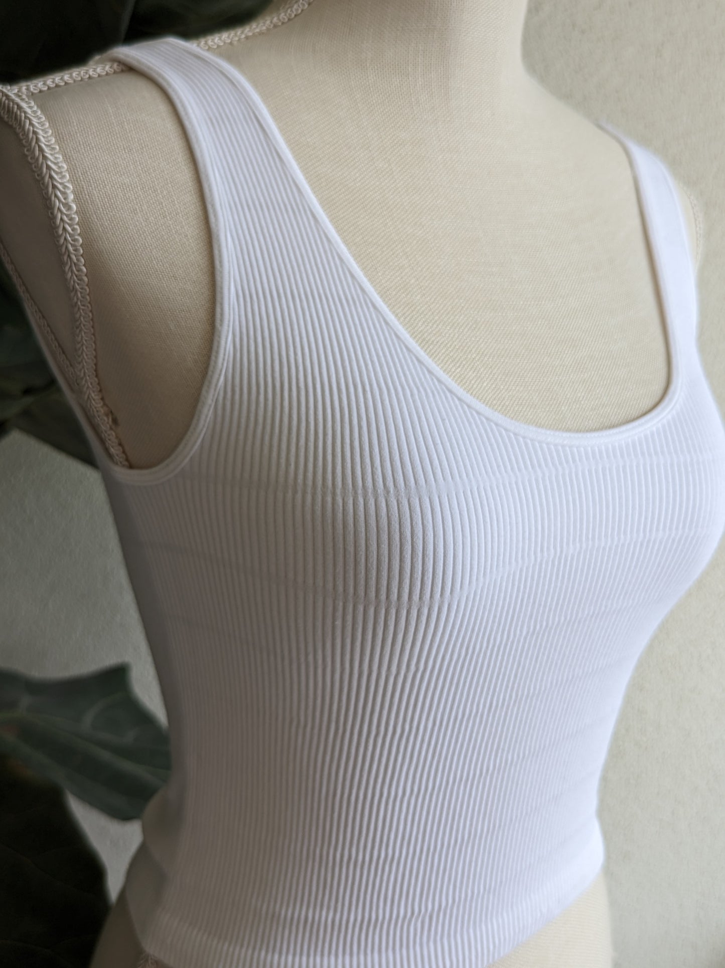 Seamless Tank - White